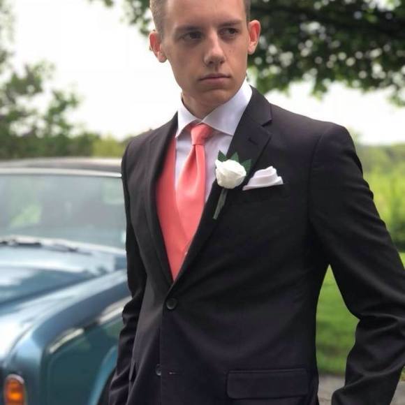 Meet your Posher, Matthew - Picture 1 of 1